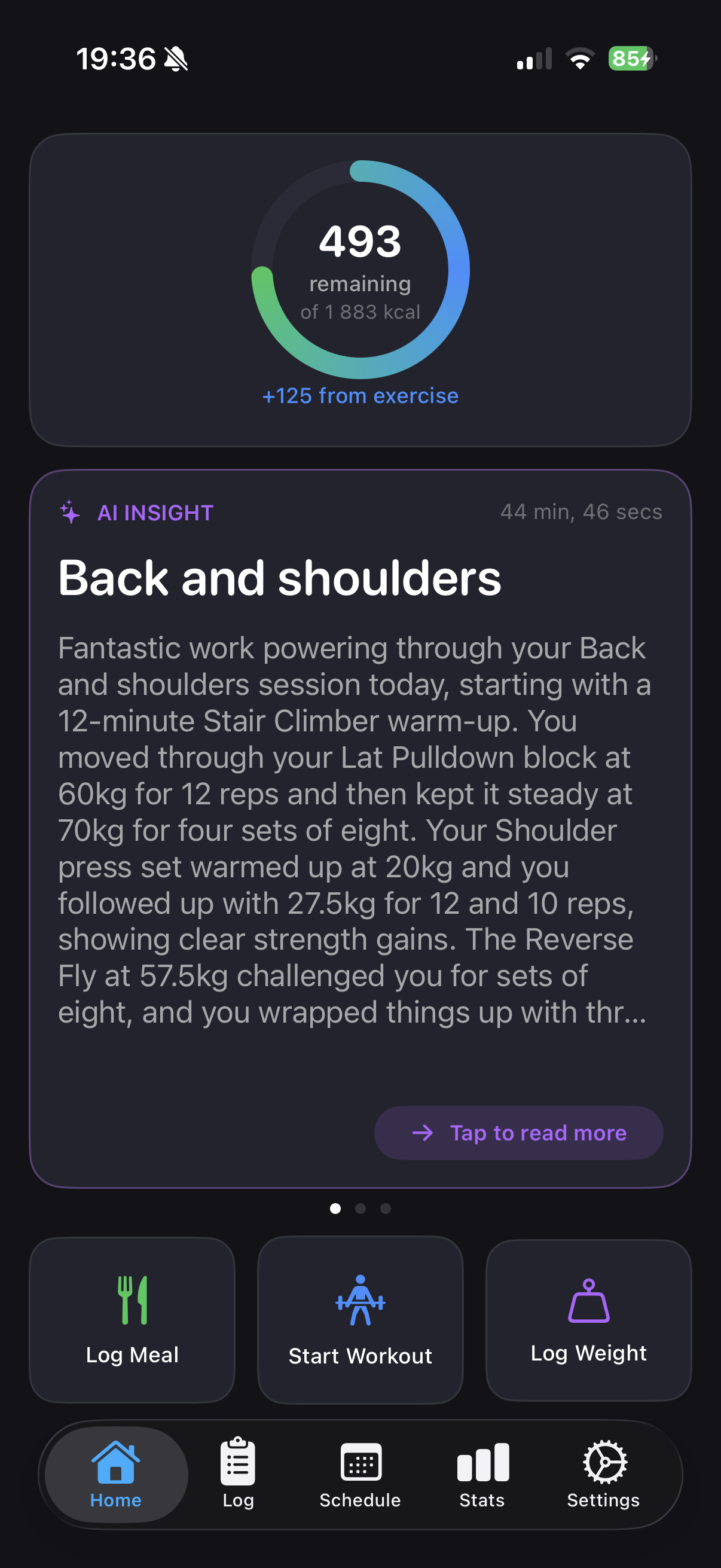 Home screen with AI insight and calorie tracking